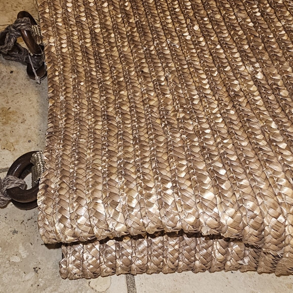 Croft and Barrow straw bag with macrame handle - Picture 9 of 10